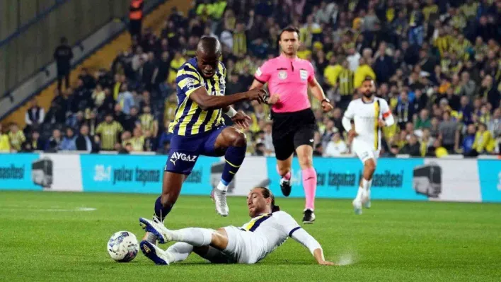 Spor Toto Süper Lig: Fenerbahçe: 0 - MKE Ankaragücü: 0 (İlk yarı)