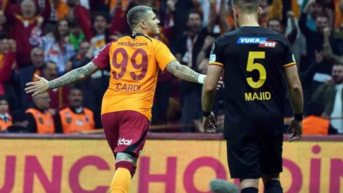 Spor Toto Süper Lig: Galatasaray: 4 - Kayserispor: 0 (İlk yarı)