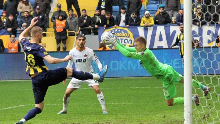 Spor Toto Süper Lig: MKE Ankaragücü: 2 - Corendon Alanyaspor: 0 (Maç sonucu)