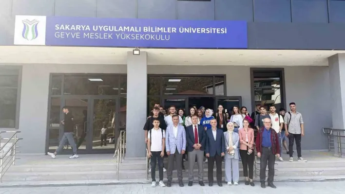 SUBÜ'de yeni akademik yıl ilk ders etkinlikleriyle başladı