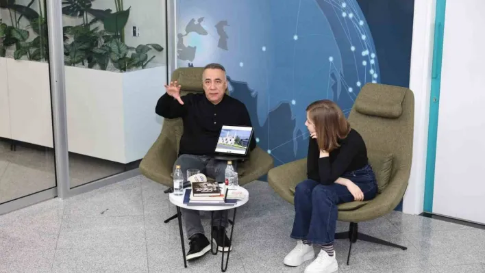 Sultangazi Belediye Başkanı Dursun: 'Gençlerimizin düşüncesi, bakış açısı bizim için her şeyden kıymetli'