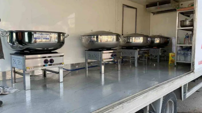 Sultangazi Belediyesinden deprem bölgesine mobil aşevi