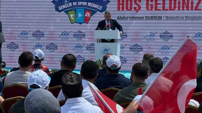 Sultangazi'de Gençlik ve Spor Merkezi'nin temeli atıldı