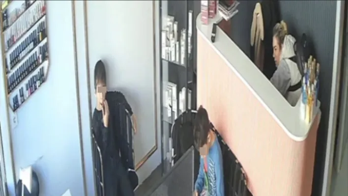 Sultangazi'de hırsızlık yapan kadın kendisini uyaran çocukları itip kaçtı