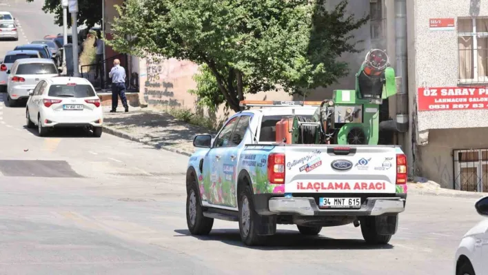 Sultangazi'de yaz boyu ilaçlama seferberliği