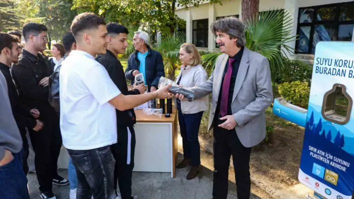 Suyu plastikten arındıran proje BUÜ'de hayata geçirildi