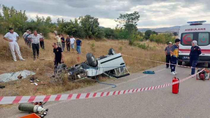 Takla atan otomobildeki sürücü hayatını kaybetti