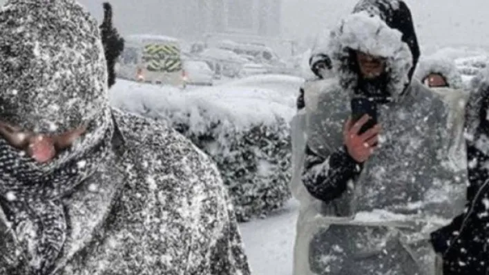 Tarih Meteoroloji'nin raporuyla netleşti! İstanbul'da kar yerden 3 gün kalkmayacak