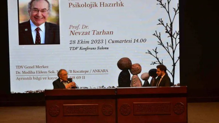 TDV KAGEM'in 'Anne Baba Okulu' seminerleri başladı