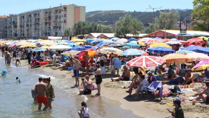 Tekirdağ'a tatilci akını: Bir mahallenin nüfusu ilçe nüfusunu geçti