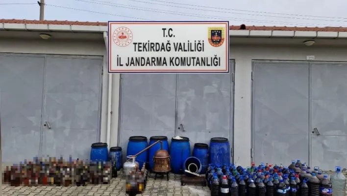 Tekirdağ'da 1 ton 375 litre kaçak içki ele geçirildi