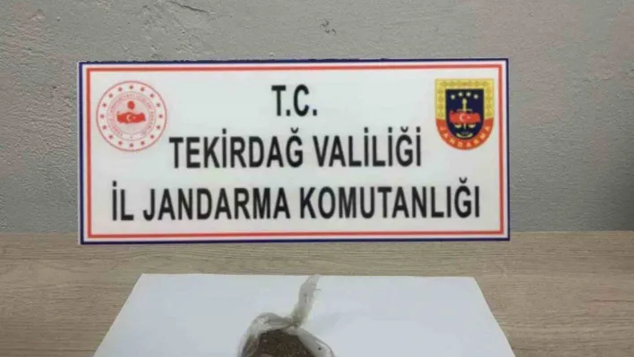 Tekirdağ'da 2 kişi uyuşturucudan yakalandı