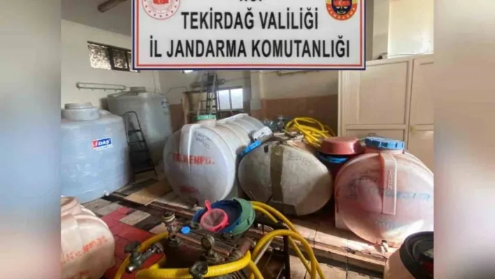 Tekirdağ'da 371 ton kaçak içki ele geçirildi