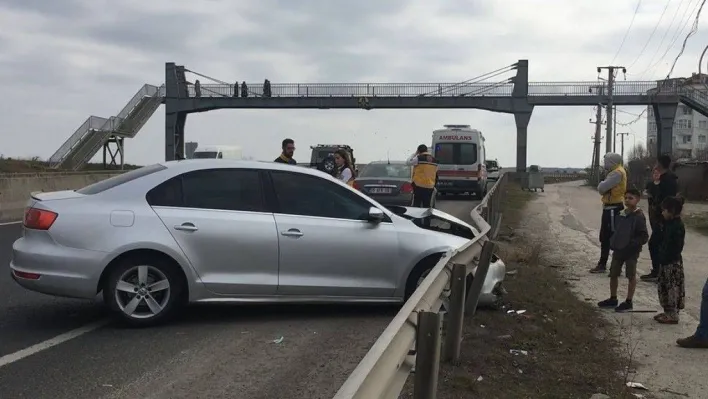 Tekirdağ'da ambulans ile otomobil çarpıştı: 2 yaralı