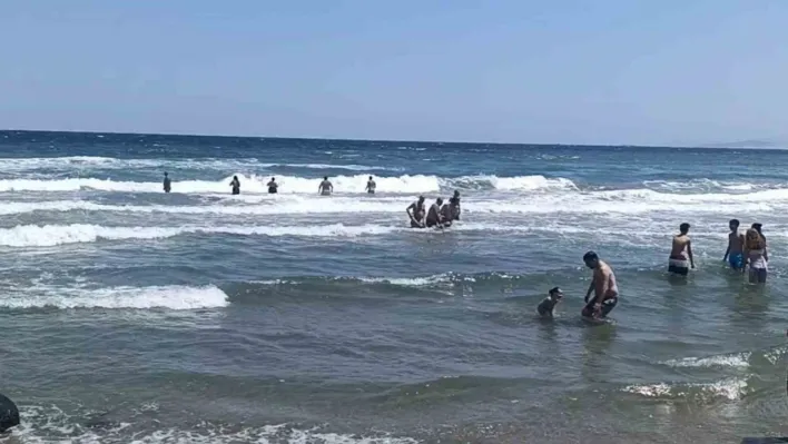 Tekirdağ'da boğulma tehlikesi geçiren 3 kişiden biri hayatını kaybetti