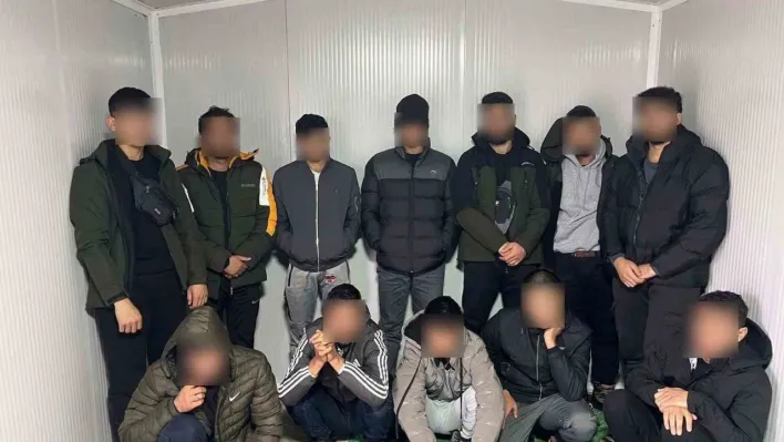 Tekirdağ'da göçmen kaçakçılığı operasyonu: 5 kişi tutuklandı, 19 göçmen yakalandı