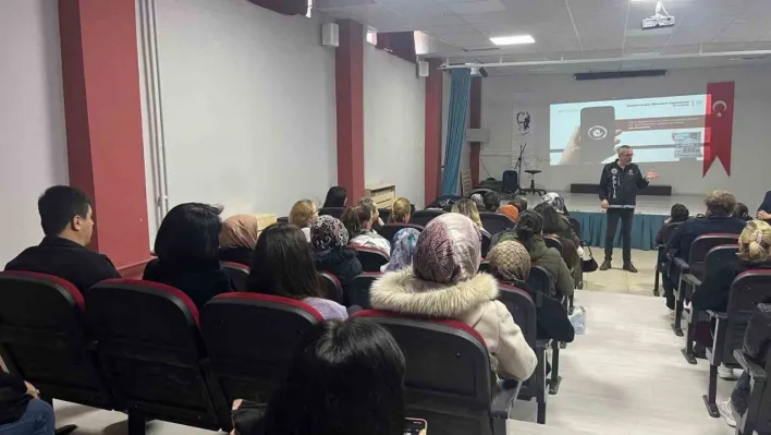 Tekirdağ'da Narkorehber timinden bağımlılıkla mücadele etkinlikleri