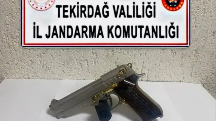 Tekirdağ'da ruhsatsız tabanca operasyonları