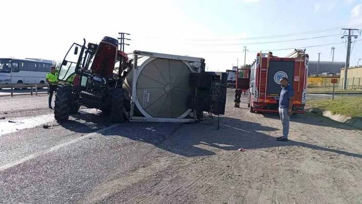 Tekirdağ'da tanker traktöre çarptı facianın eşiğinden dönüldü