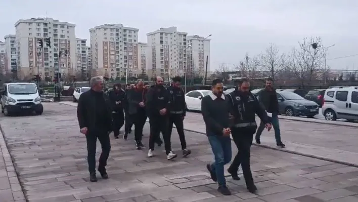 Tekirdağ'da tefecilik ve nitelikli yağma operasyonunda 11 gözaltı