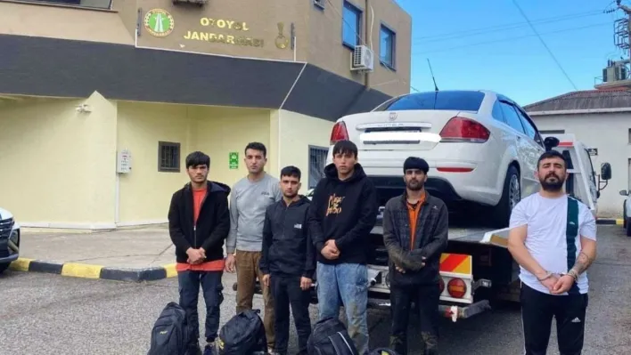 Tekirdağ'da yol kontrolünde 5 düzensiz göçmen ve 1 organizatör yakalandı