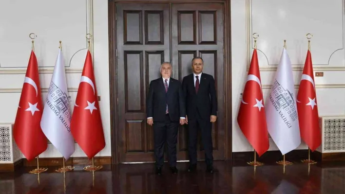 Tekirdağ Tarihi Valilik binası hizmet vermeye başladı: İlk misafir İstanbul valisi oldu