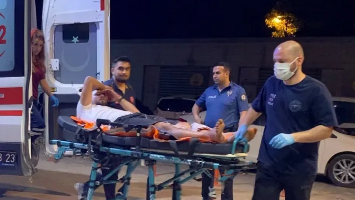 Telefonda başlayan tartışma kanlı bitti: 1 yaralı