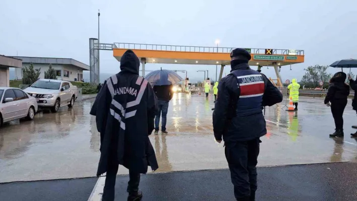 Terörist başı Öcalan için yürüyüş çağrısı üzerine polis ve jandarma güvenlik önlemi aldı