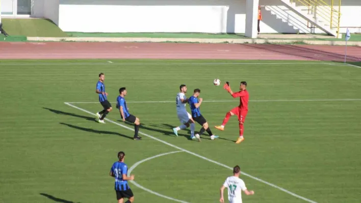 TFF 2. Lig: Kırklarelispor: 0 - Karacabey Belediye Spor: 0