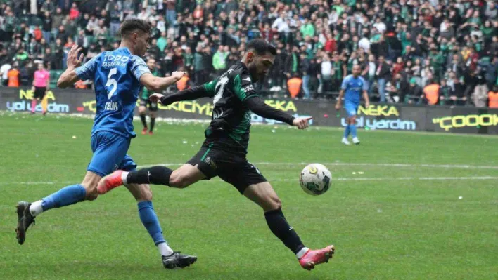 TFF 2. Lig: Kocaelispor:2  - Ankara Demirspor:4