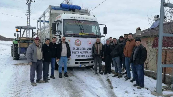 Tosya'dan deprem bölgesine 15 tır yakacak yardımı