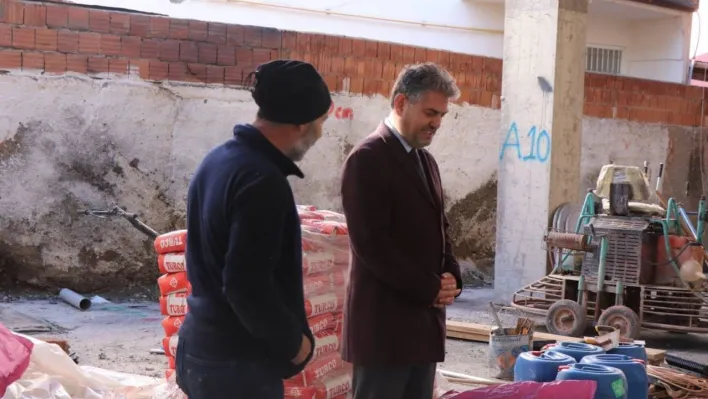 Trafik kazası geçiren Belediye Başkanı Suer görevine başladı