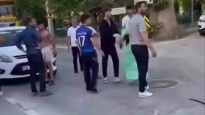 Trafik kazası sonrası bıçaklı kavga: 5 kişilik aile hastanelik oldu