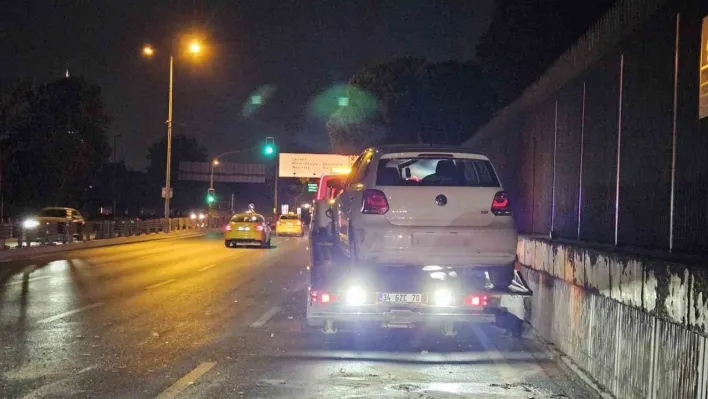 Trafikte makas atarak ilerledi, zincirleme kazaya sebep oldu: 1'i ağır 2 yaralı