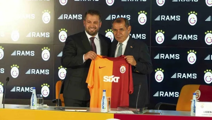 Transfere katkı sağlayan stat isim sponsoru RAMS Global'de Mauro İcardi mutluluğu