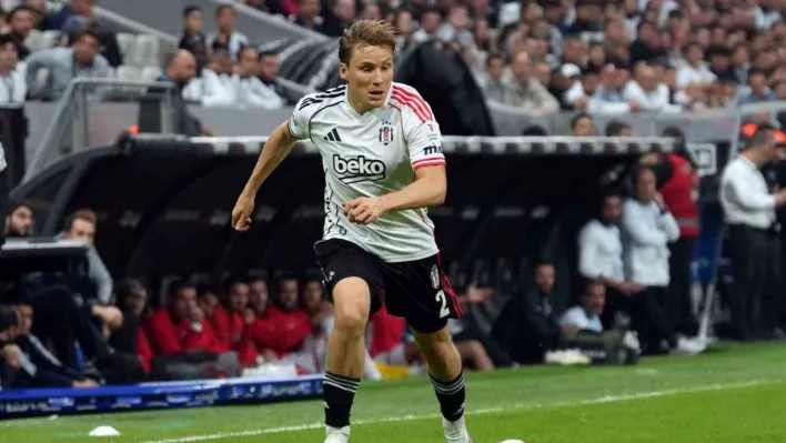 Trendyol Süper Lig: Beşiktaş: 0 - Gençlerbirliği: 0 (İlk yarı)