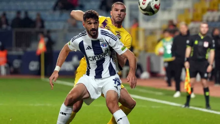 Trendyol Süper Lig: Eyüpspor: 1 - Kasımpaşa: 0 (İlk yarı)