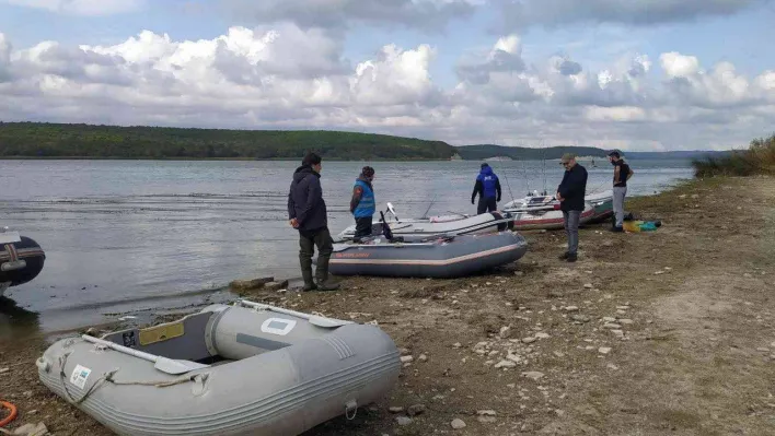 Türkiye'de ilk olan hakemsiz 'Turna Balığı' yarışması başladı