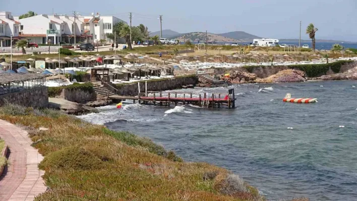 Türkiye'nin önemli turizm merkezlerinden Ayvalık iki mavi bayrağını kaybetti