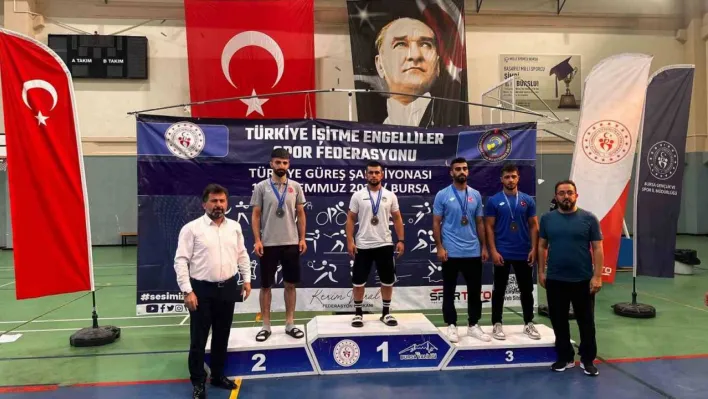 Türkiye şampiyonu olan büyükşehir sporcusuna milli gurur