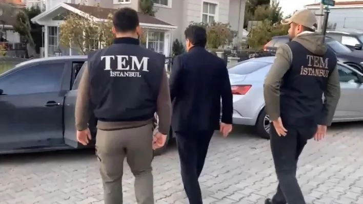 Tutuklanan Esenyurt Belediye Başkanı Ahmet Özer'in gözaltı alındığı anlar ortaya çıktı