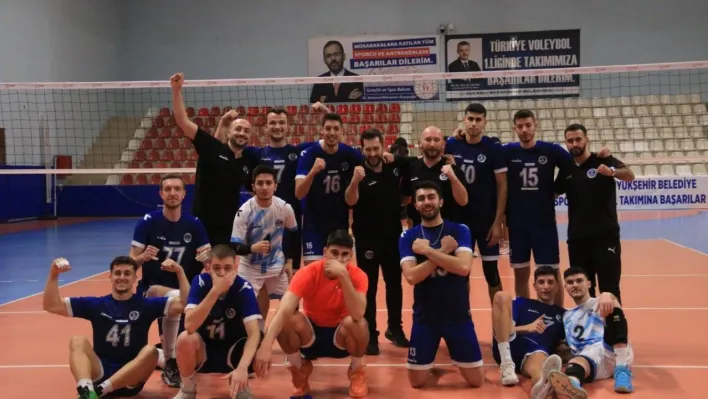 TVF Erkekler Voleybol 1. Ligi: Kocaeli Büyükşehir Belediye Kağıtspor: 3 - Ziraat Bankkart: 0