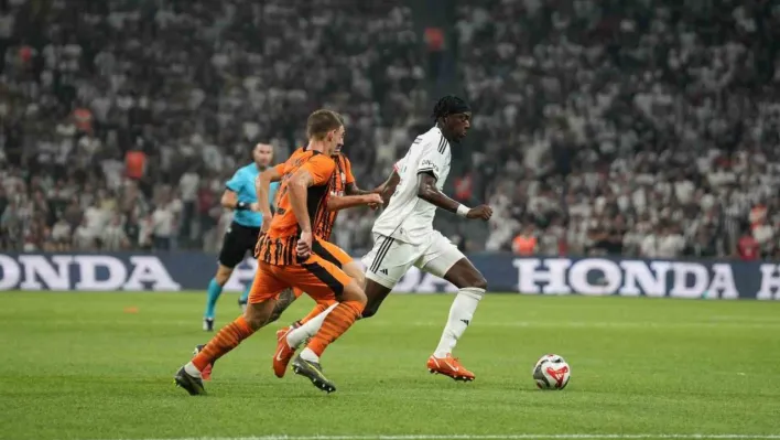 UEFA Avrupa Ligi: Beşiktaş: 1 - Shakhtar Donetsk: 2 (İlk yarı)