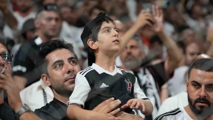 UEFA Avrupa Ligi: Beşiktaş: 2 - Shakhtar Donetsk: 4 (Maç sonucu)
