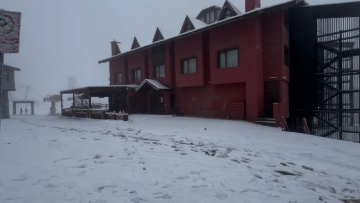 Uludağ'da kar var oteller kapalı