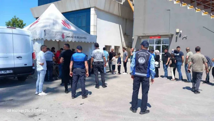 Ümraniye Belediyesi'nden yoğun bayram mesaisi