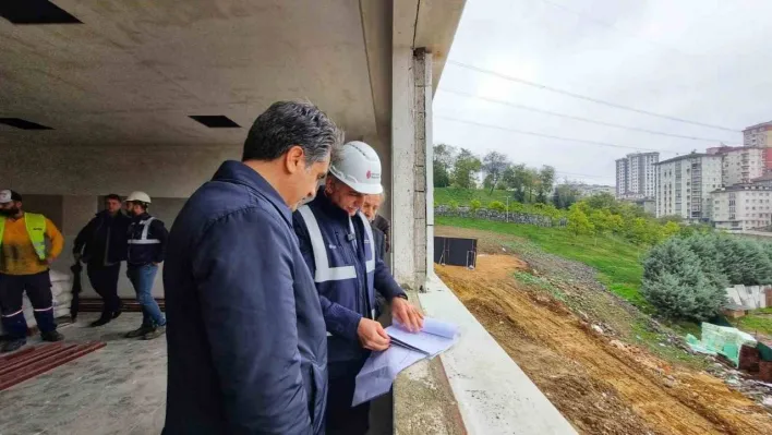 Ümraniye'de bin öğrencinin yeni eğitim yuvası açılışa hazırlanıyor