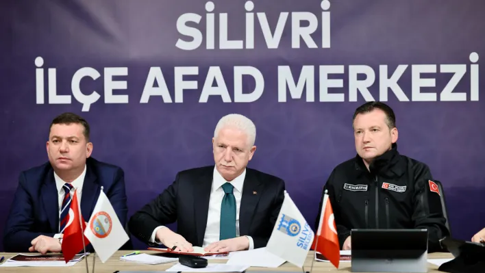Vali Davut Gül, Depremin Ardından Silivri'de Koordinasyon Toplantısı Yaptı