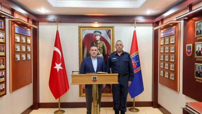 Vali Sözer, jandarma personeliyle bir araya geldi