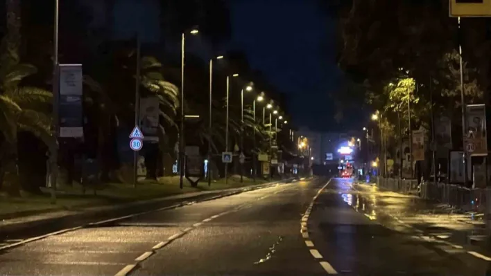 Vatan Caddesi Cumhuriyet Bayramı provaları nedeniyle trafiğe kapatıldı